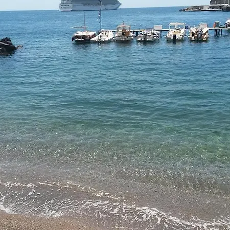 Bed & Breakfast La Casetta Fra I Limoni 3*