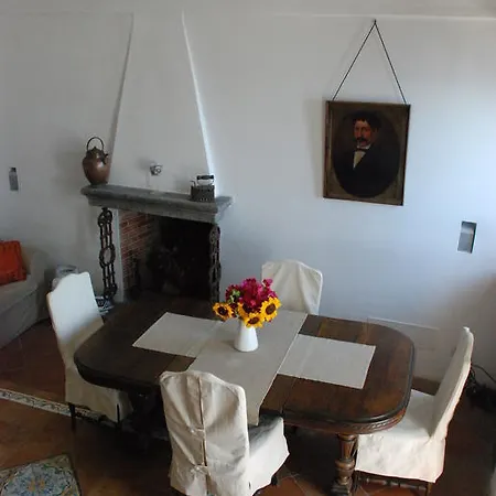Bed & Breakfast La Casetta Fra I Limoni 3*