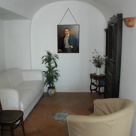 Bed & Breakfast La Casetta Fra I Limoni 3*